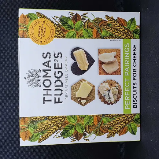 Thomas Fudge's biscuits for cheese